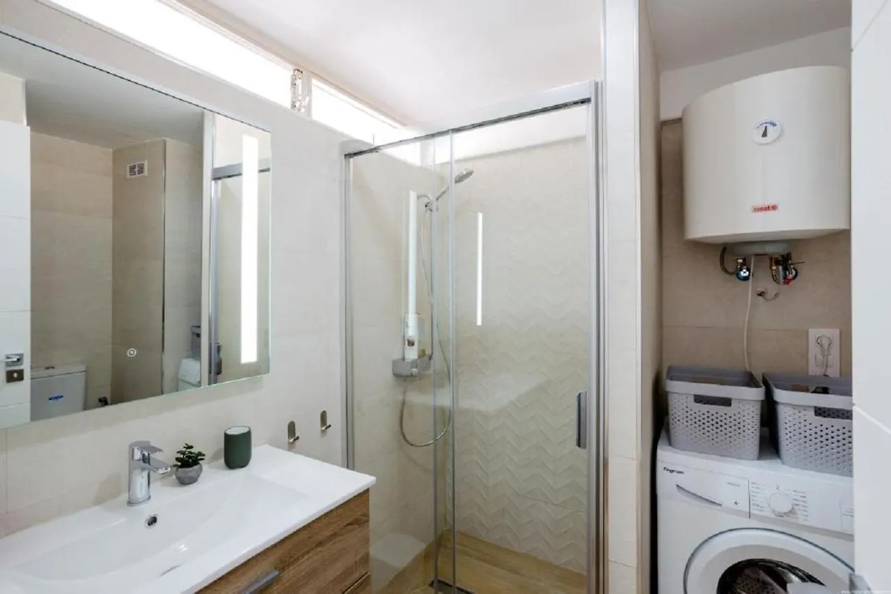 Daire 319 Modern Accommodation,Sea View, Wi Fi And Pool Playa de las Américas