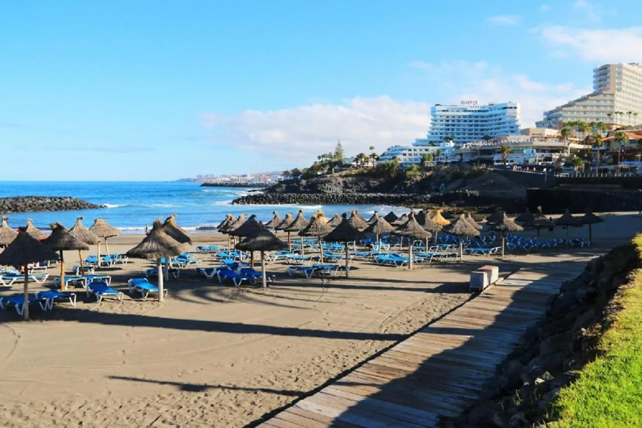 319 Modern Accommodation,Sea View, Wi Fi And Pool Playa de las Américas Daire